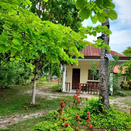 Celtis Resort Logon Luaran gambar